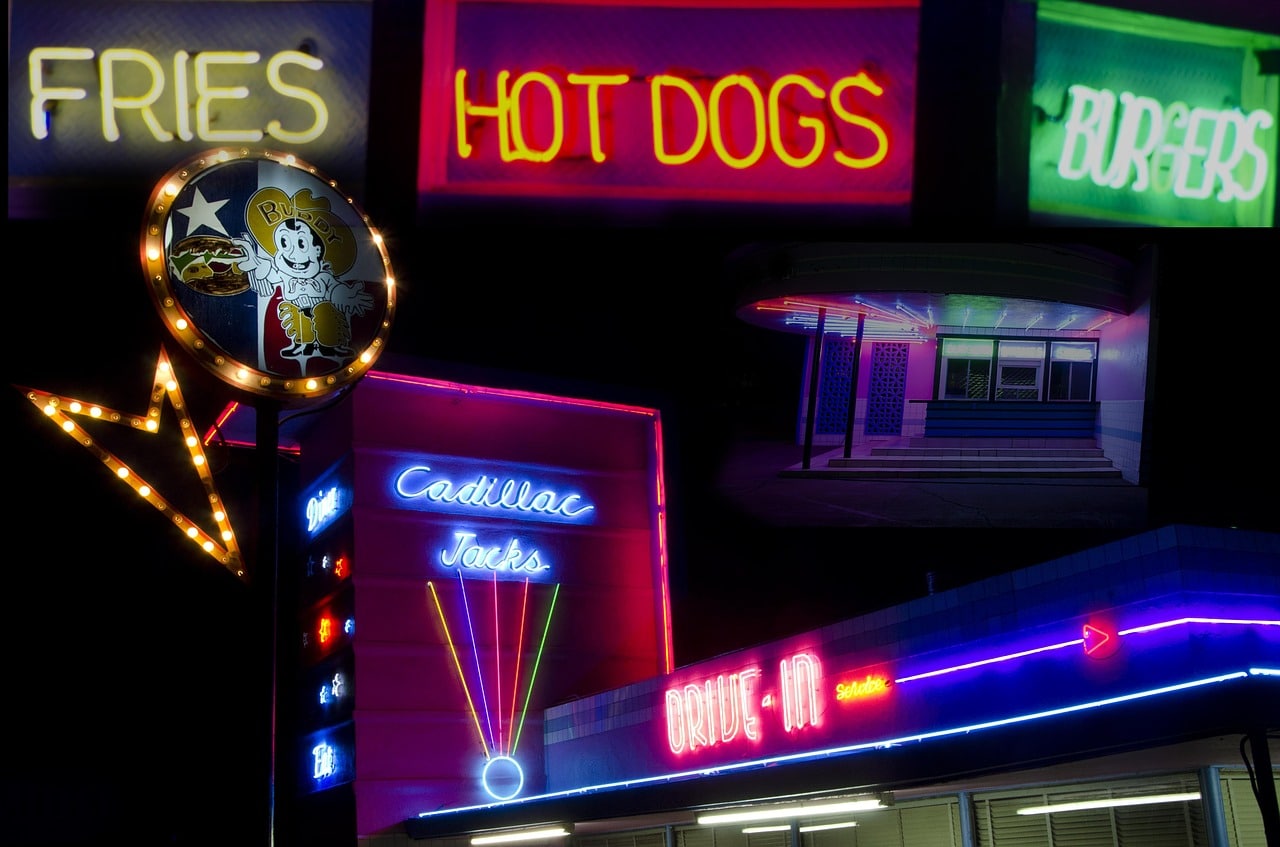 traditional-neon-business-signs